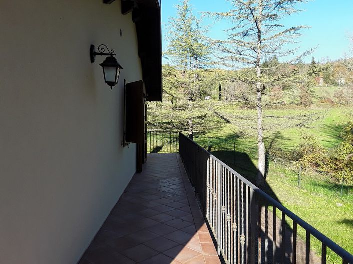 Image No.13-4 Bed Property for sale