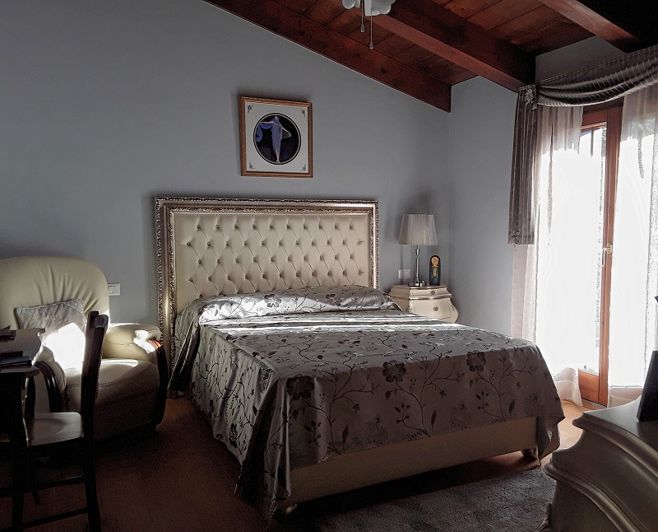 Image No.8-4 Bed Property for sale