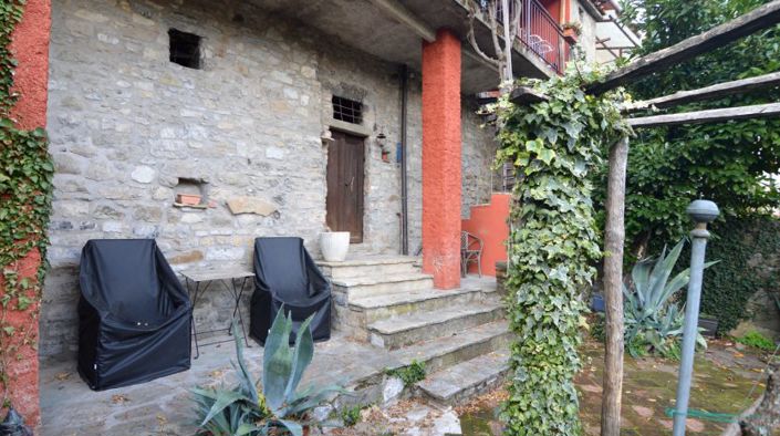 Image No.14-4 Bed House for sale