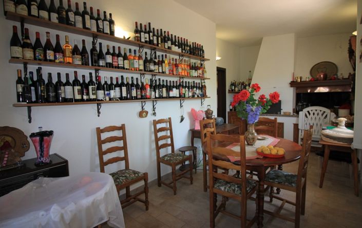 Image No.8-5 Bed Villa for sale