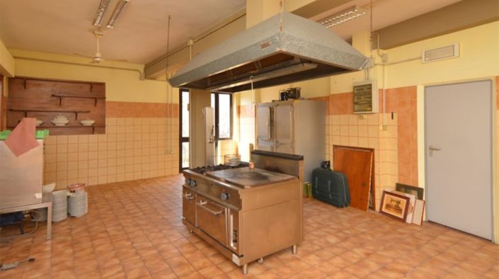 Image No.11-Commercial de 20 chambres à vendre à Bagni di Lucca