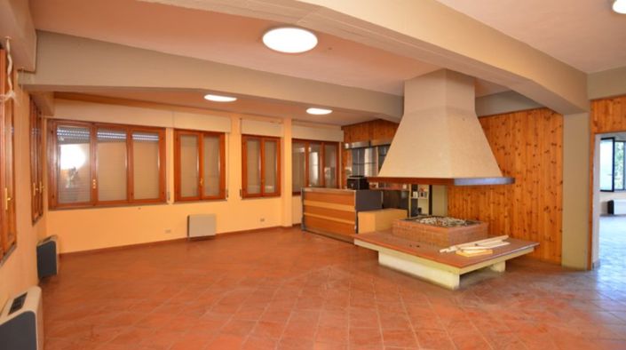 Image No.6-Commercial de 20 chambres à vendre à Bagni di Lucca