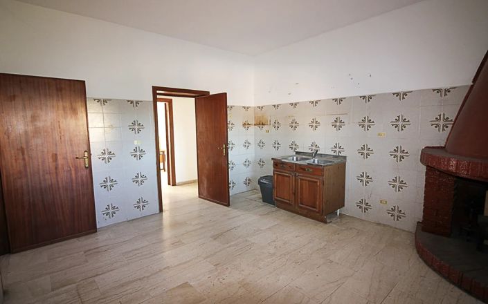 Image No.7-4 Bed Apartment for sale