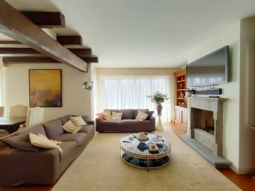 ch-1019-cassarate-living-2