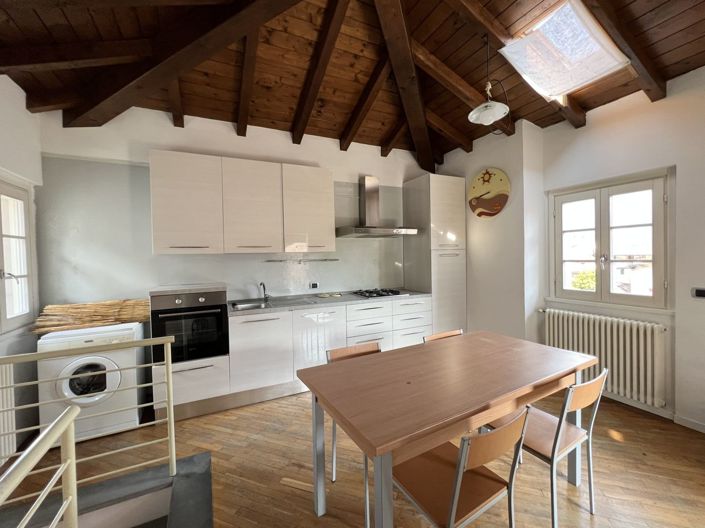 Image No.7-1 Bed House for sale