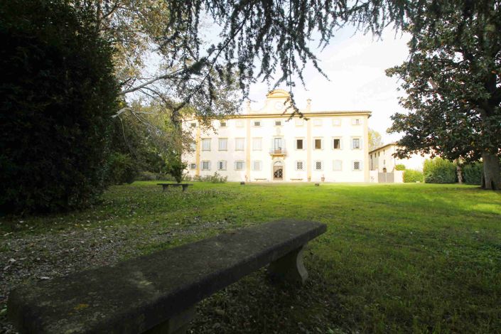 Image No.17-2 Bed Apartment for sale