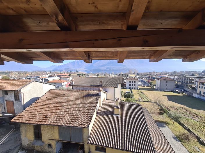 Image No.15-4 Bed Semi-Detached for sale