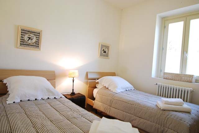 Image No.9-2 Bed Apartment for sale