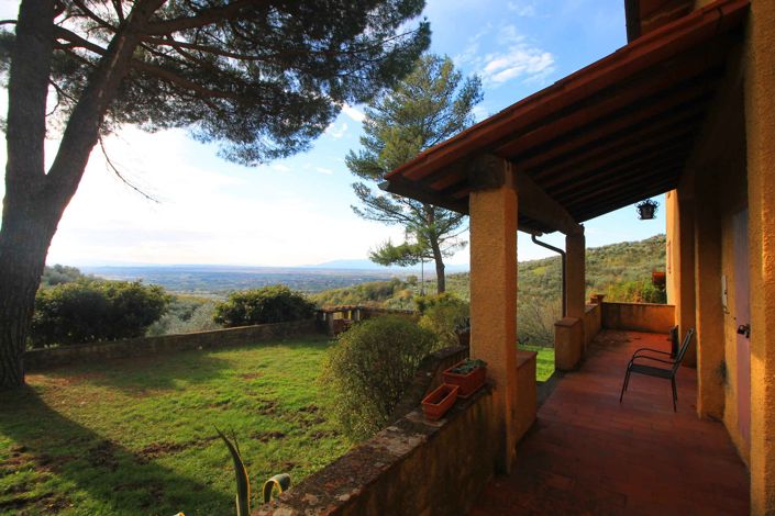 Image No.10-5 Bed Property for sale