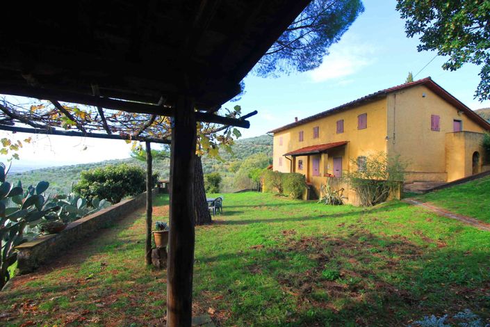 Image No.11-5 Bed Property for sale