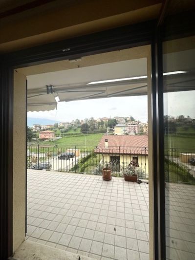 Image No.10-3 Bed Apartment for sale