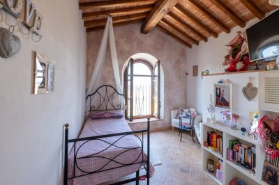 5333-volterra-13-518-bedroom-4