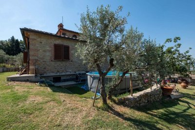 5333-volterra-3-518-piscina