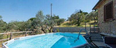 5333-volterra-4-518-piscina