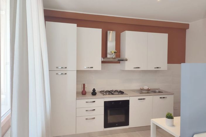 Image No.5-2 Bed Apartment for sale