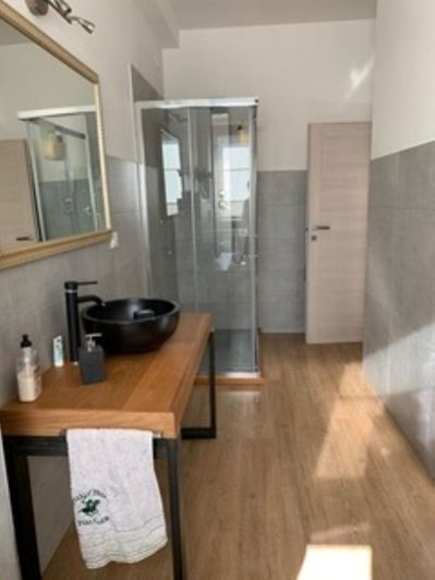 Image No.8-3 Bed Semi-Detached for sale