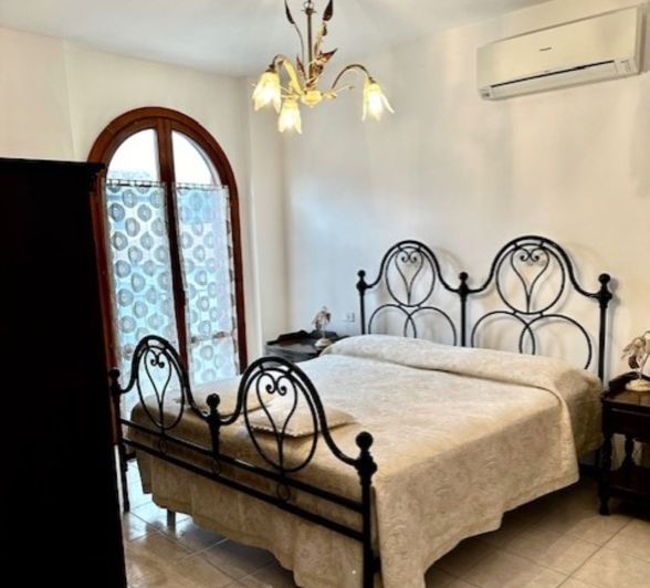 Image No.7-3 Bed Apartment for sale