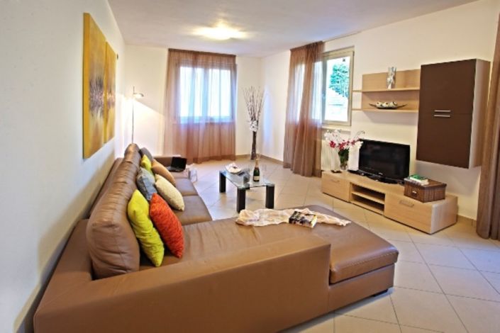 Image No.3-Appartement de 3 chambres à vendre à Griante