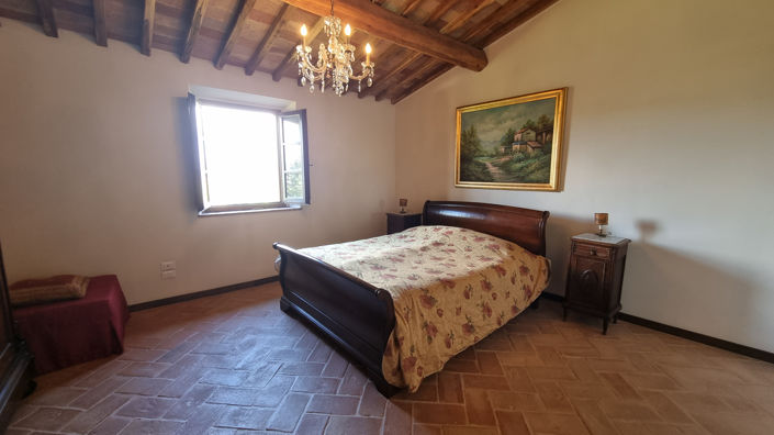 Image No.10-2 Bed Semi-Detached for sale