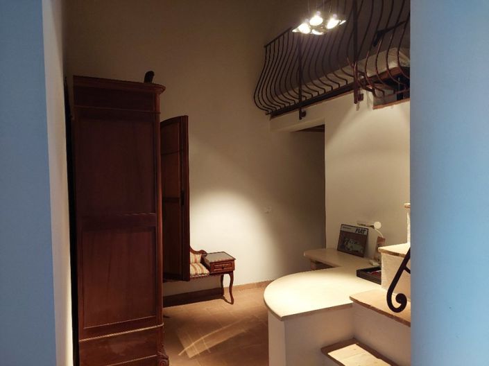 Image No.13-2 Bed Semi-Detached for sale