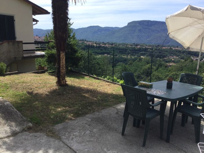 Image No.7-5 Bed House for sale