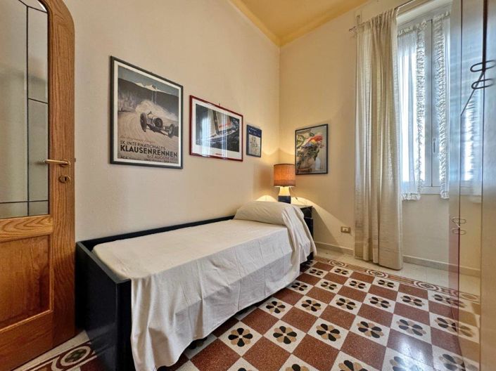 Image No.9-Appartement de 2 chambres à vendre à Imperia