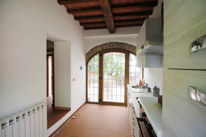 Image No.6-2 Bed Property for sale