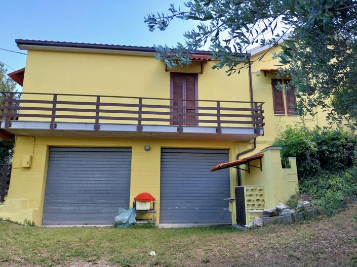 Image No.13-Propriété de 3 chambres à vendre à Castorano