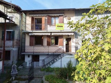 1 - Dongo, Semi-Detached
