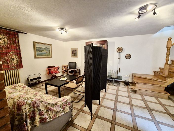 Image No.11-3 Bed Semi-Detached for sale