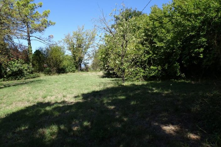 Image No.3-9 Bed Property for sale