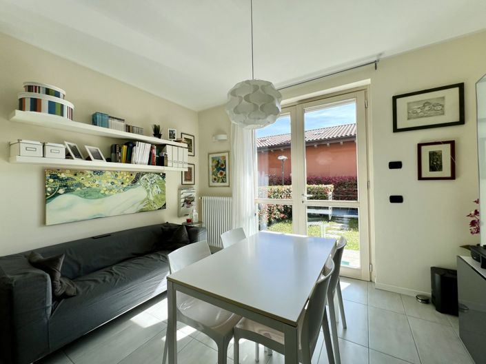 Image No.5-Appartement de 1 chambre à vendre à Pianello Del Lario