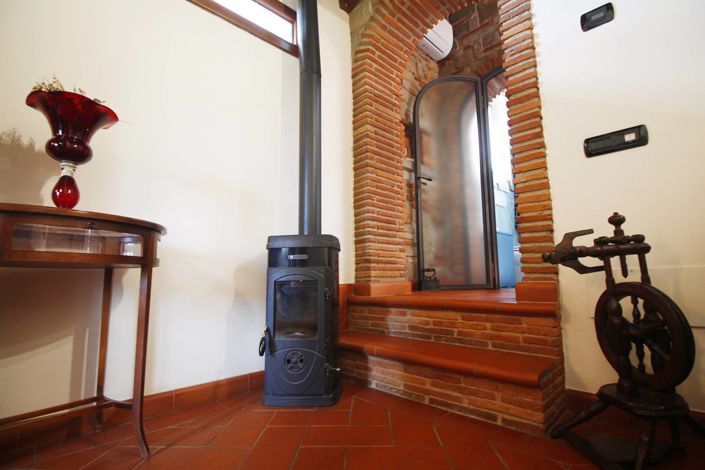 Image No.14-2 Bed House for sale