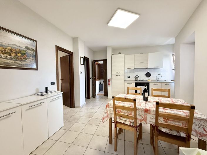 Image No.13-4 Bed House for sale