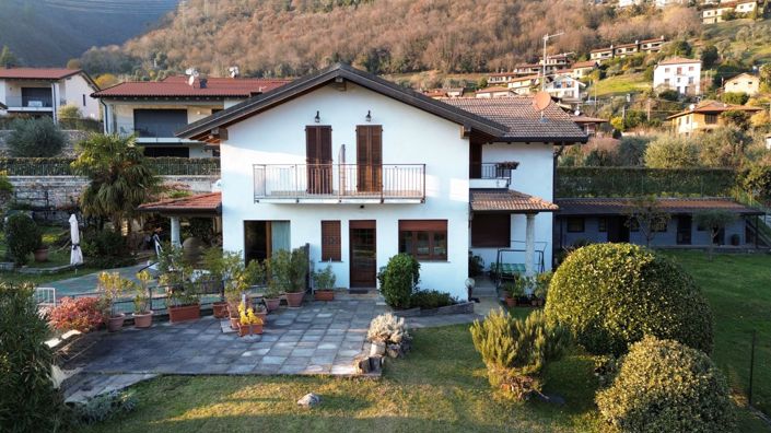 Image No.1-4 Bed Semi-Detached for sale