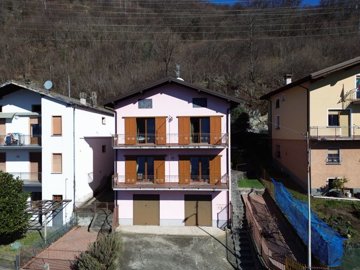 1 - Gera Lario, Property