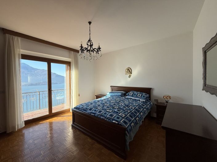 Image No.11-Propriété de 6 chambres à vendre à Gera Lario