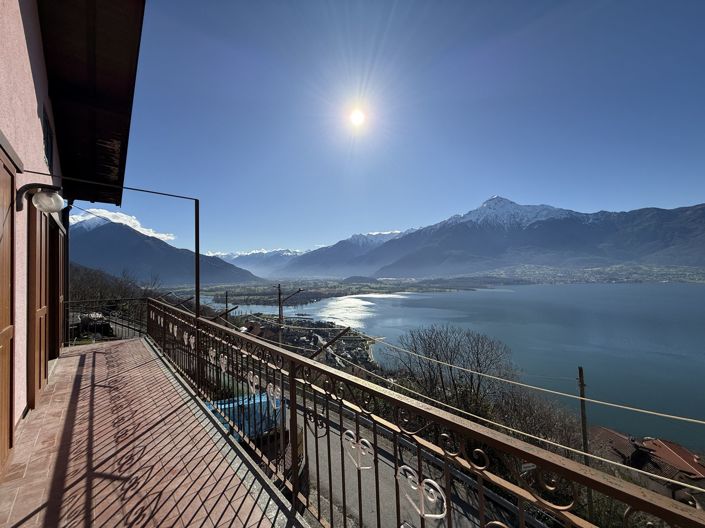 Image No.20-Propriété de 6 chambres à vendre à Gera Lario