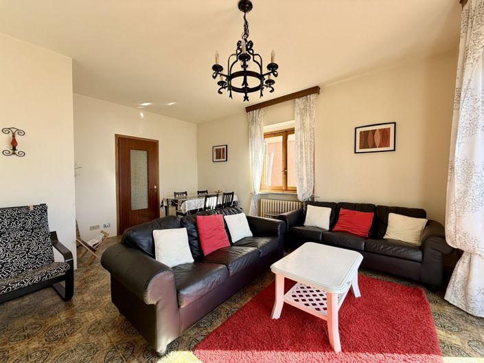 Image No.7-Propriété de 6 chambres à vendre à Gera Lario