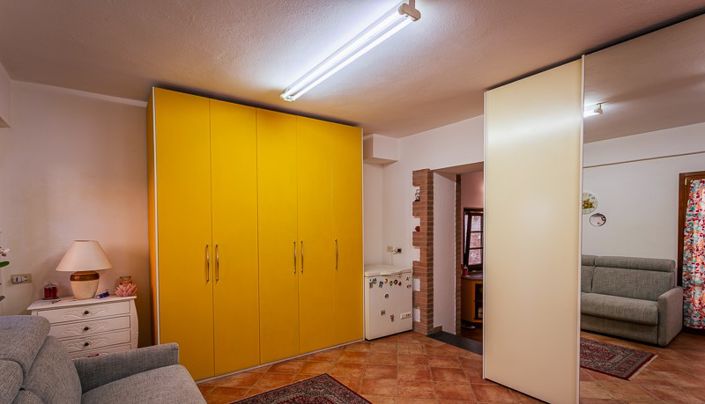 Image No.10-Maison de 2 chambres à vendre à Lajatico