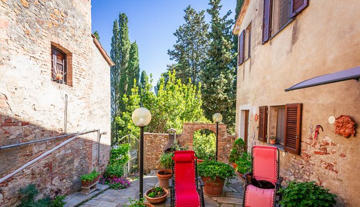 Image No.2-Maison de 2 chambres à vendre à Lajatico