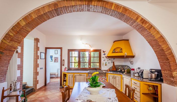 Image No.8-Maison de 2 chambres à vendre à Lajatico