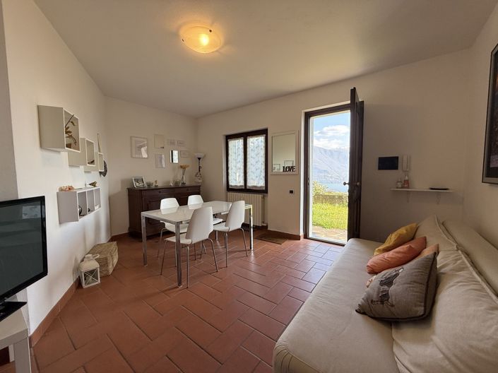 Image No.12-Maison de 4 chambres à vendre à Gravedona