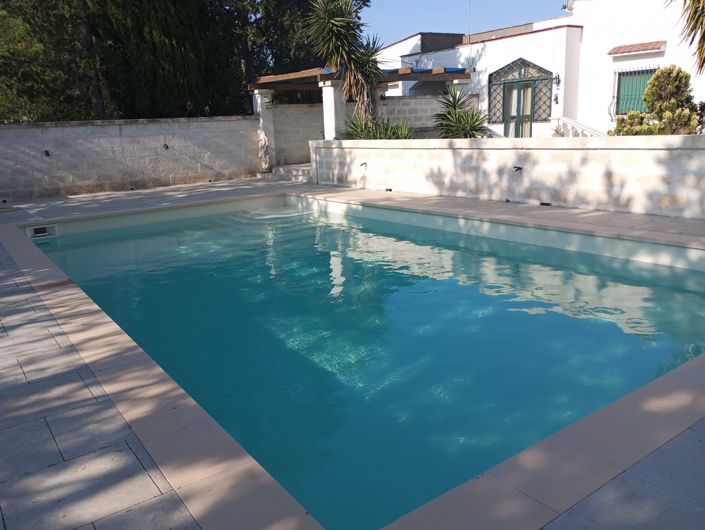 Image No.15-2 Bed Semi-Detached for sale