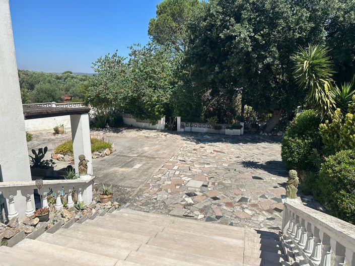 Image No.22-2 Bed Semi-Detached for sale