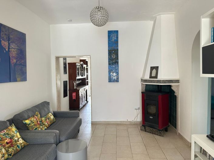 Image No.8-2 Bed Semi-Detached for sale