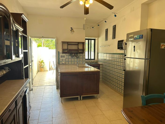 Image No.9-2 Bed Semi-Detached for sale