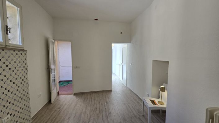 Image No.15-7 Bed House for sale