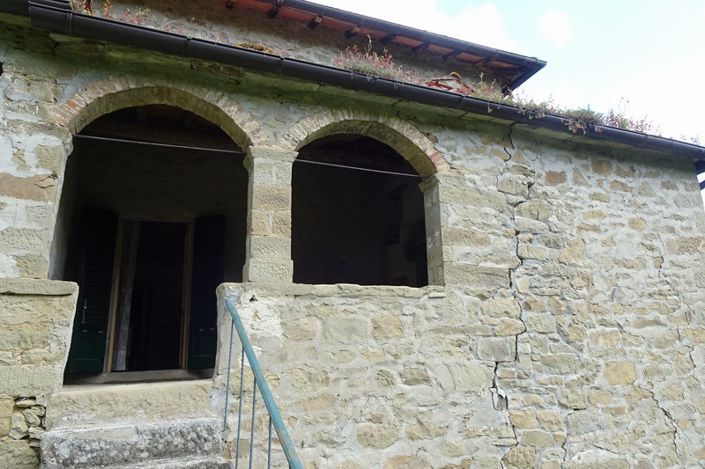 Image No.2-5 Bed Property for sale