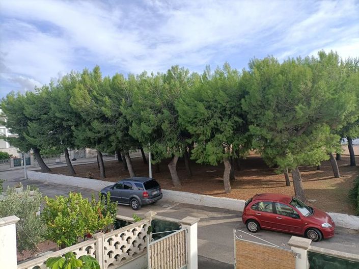 Image No.14-2 Bed House for sale